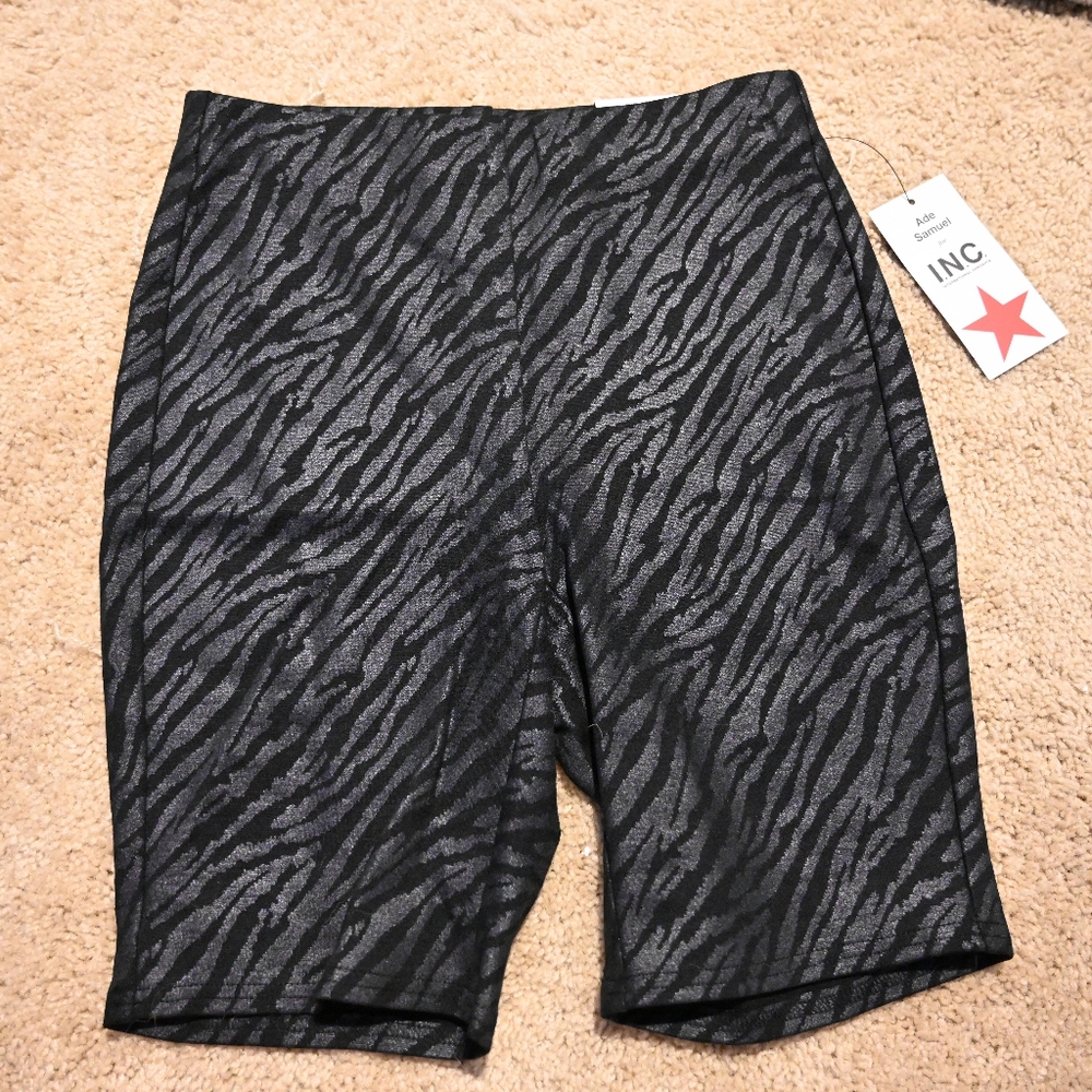 New INC X Ade Samuel Women's Zuri Zebra Printed High-Rise Pull-On Biker Shorts